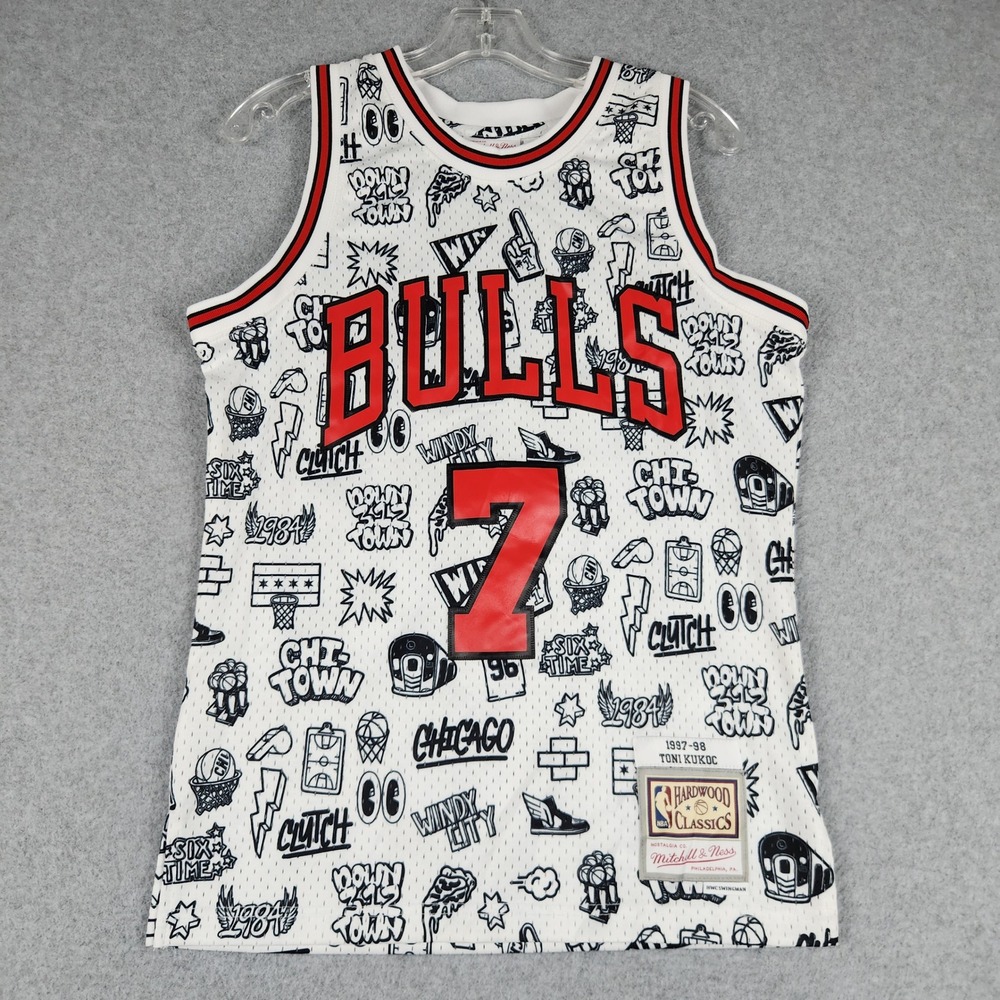 Chicago Bulls Toni Kukoc 7 Graffiti Swingman Jersey Mens S White NBA Basketball